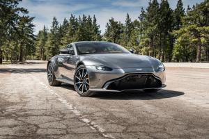 Aston Martin Vantage 2018 года  (NA)